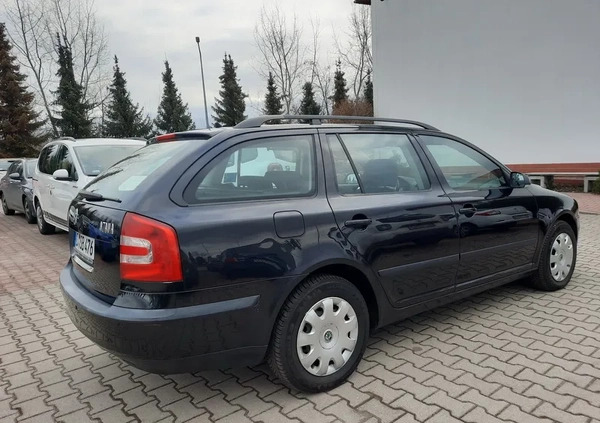 Skoda Octavia cena 17900 przebieg: 145000, rok produkcji 2005 z Oborniki Śląskie małe 232